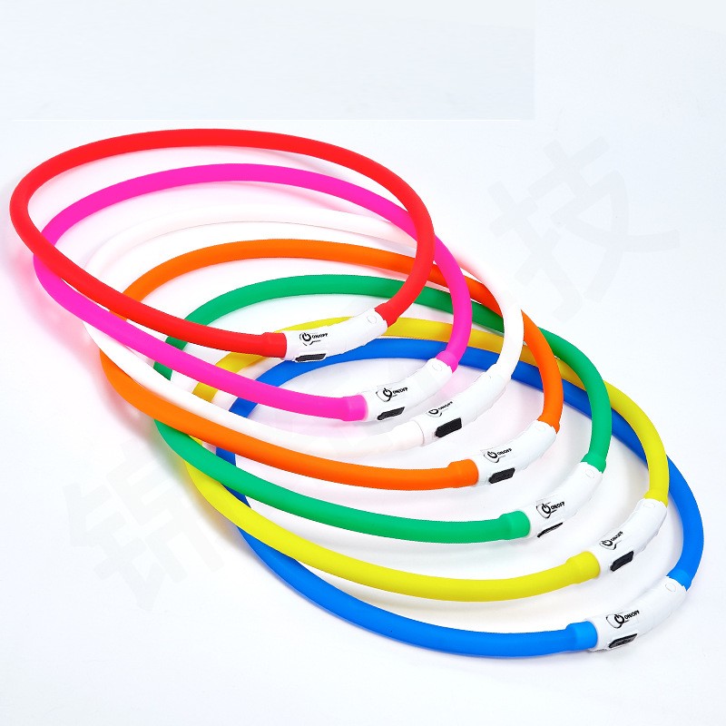 Kerah anjing LED silikon, isi  - Tech Dog Accessories ulasan dan harga